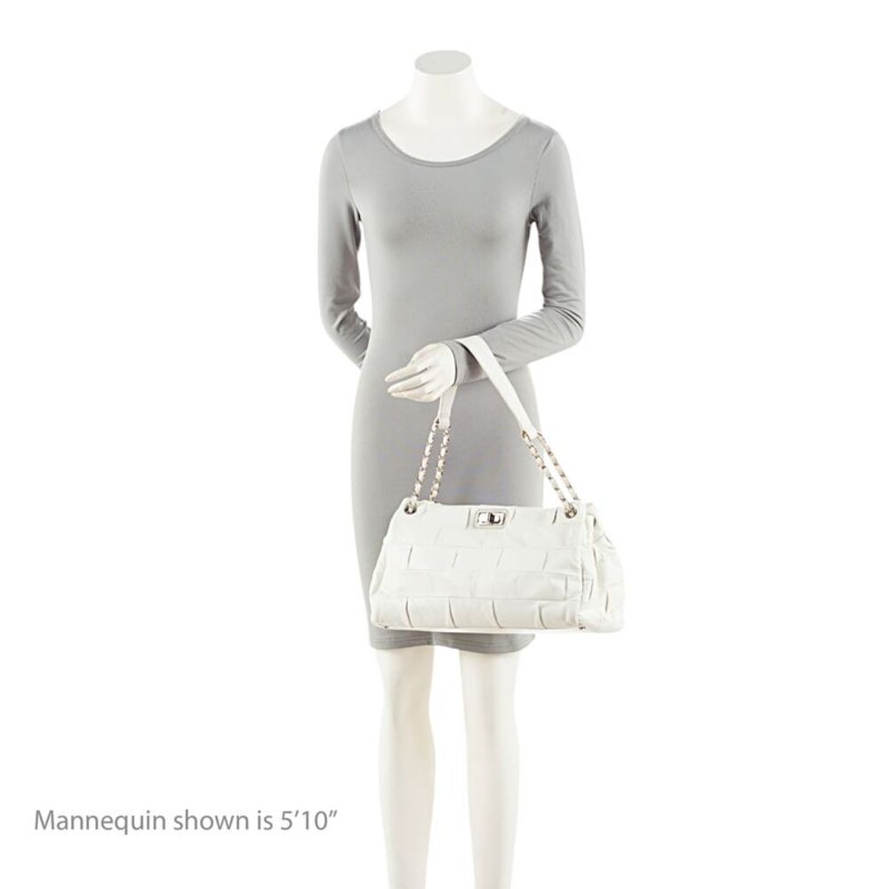 Chanel Lambskin Patchwork Igloo Shoulder Bag - Picture 5 of 16